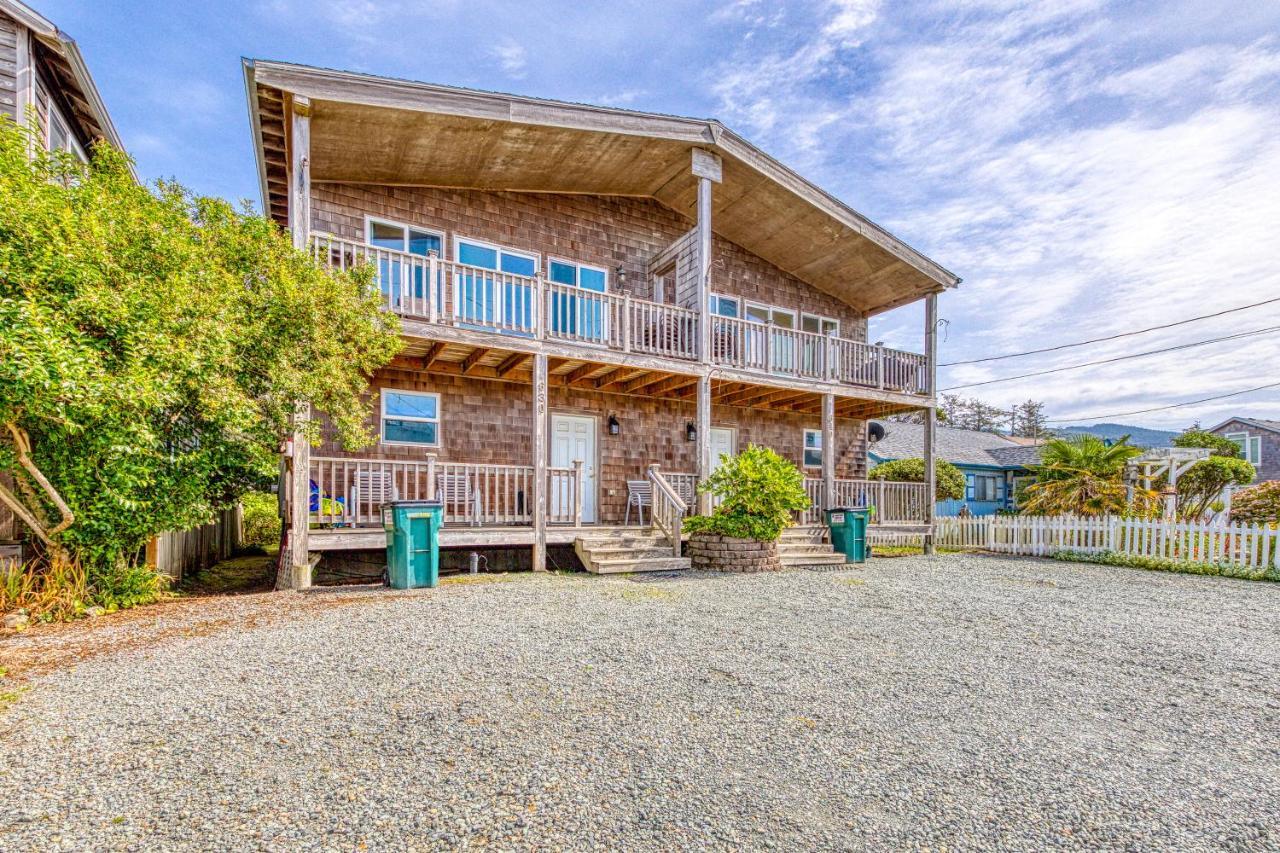 Park Place & Boardwalk Rockaway Beach Exterior photo